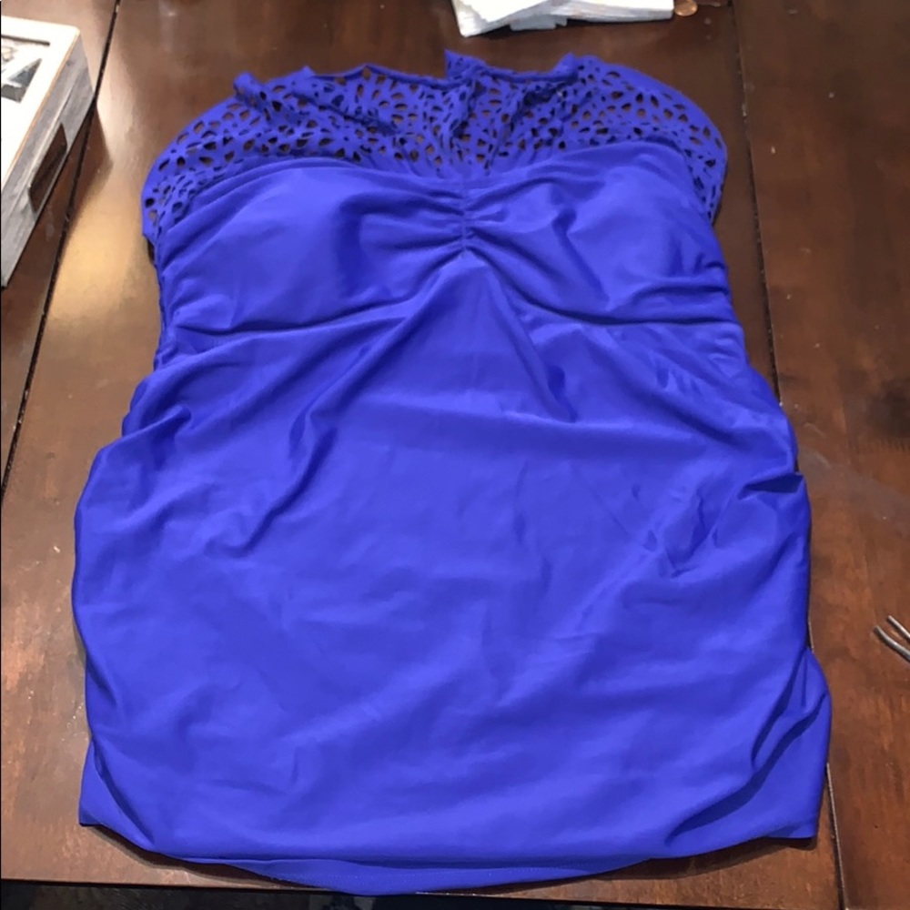 Maternity bikini top beach bump L